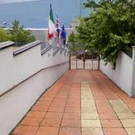 Apartman Lazy President